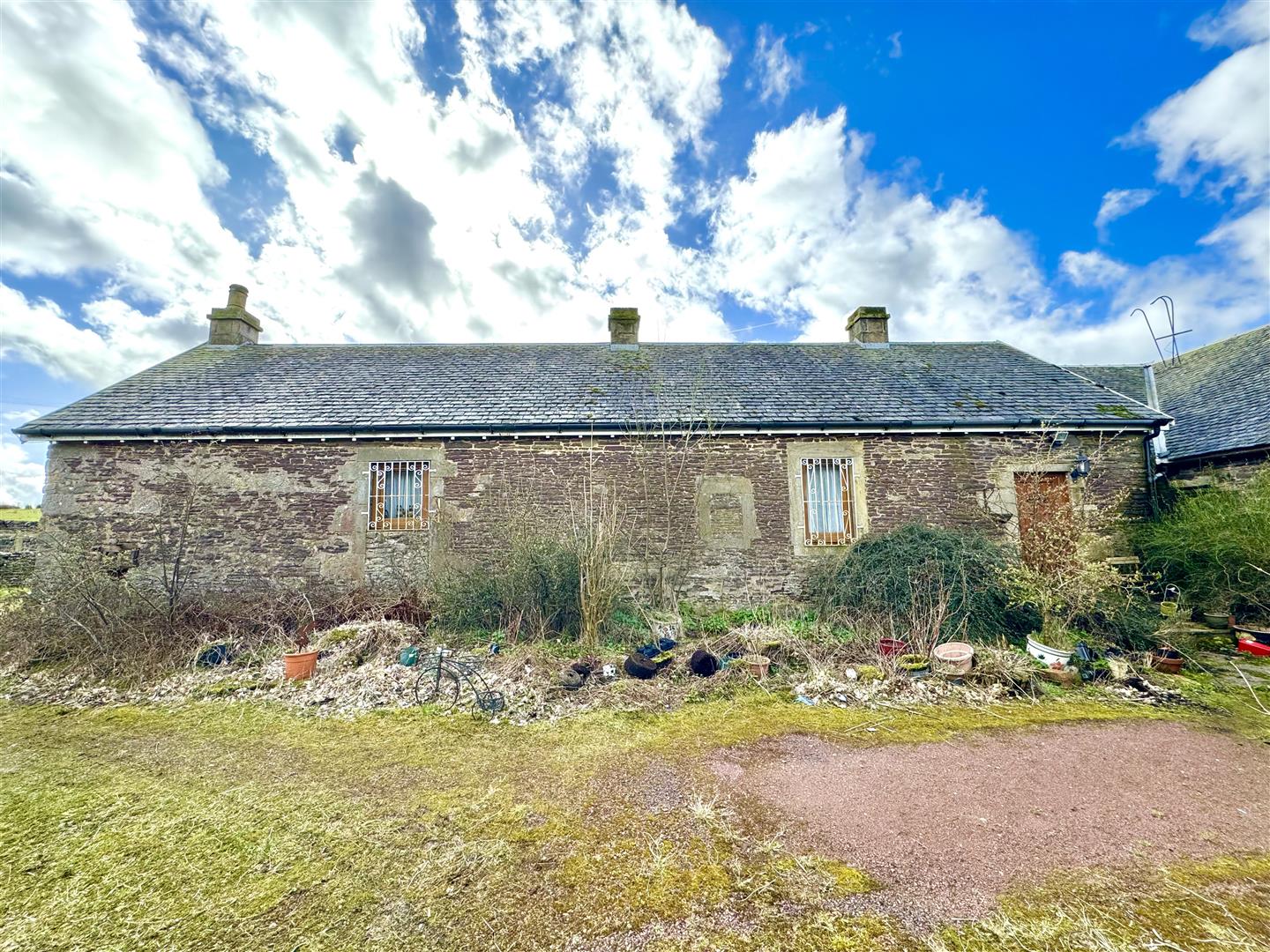 Tups Road, Kilncadzow, Carluke Residence Estate Agents